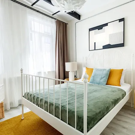 Apartment Chic Flat 5 Min To Galata Tower In Istiklal Ave *